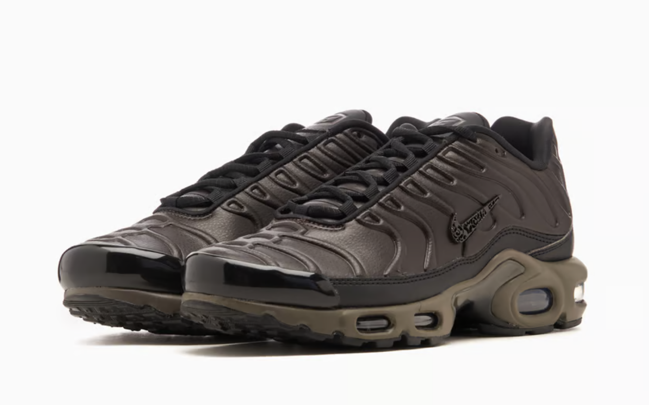 Air Max Plus Premium 'Paris'