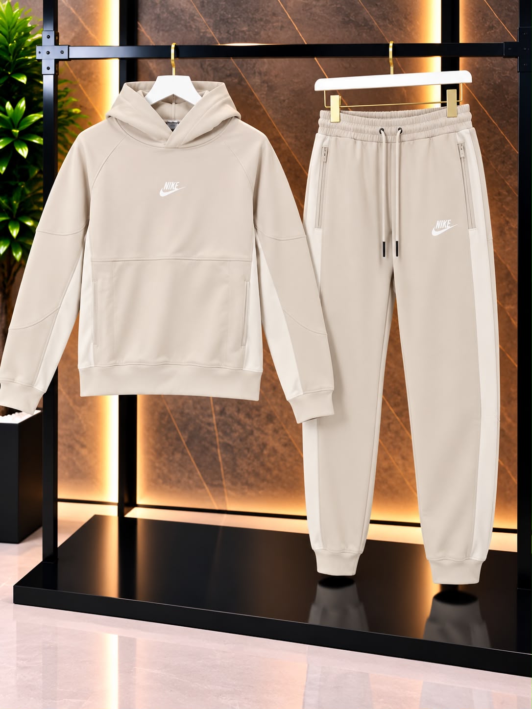 TUTA NIKE BEIGE'