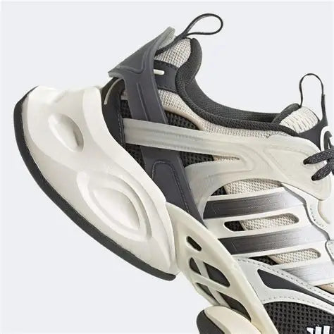 Adidas XLG Runner Deluxe