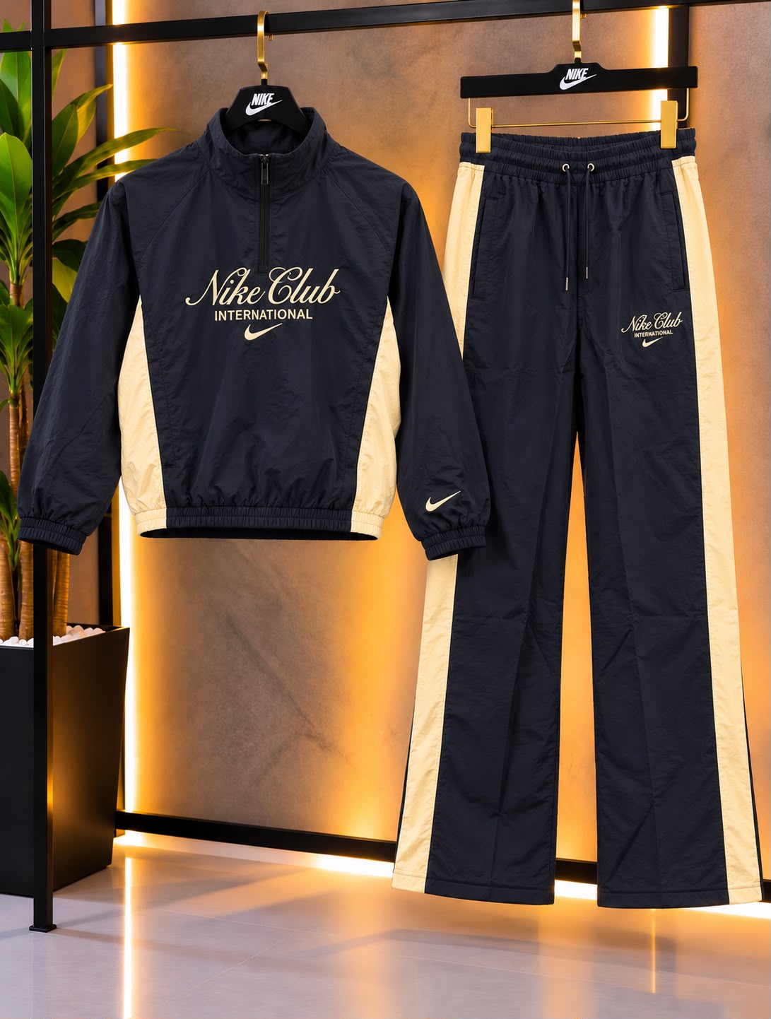 TUTA NIKE CLUB'
