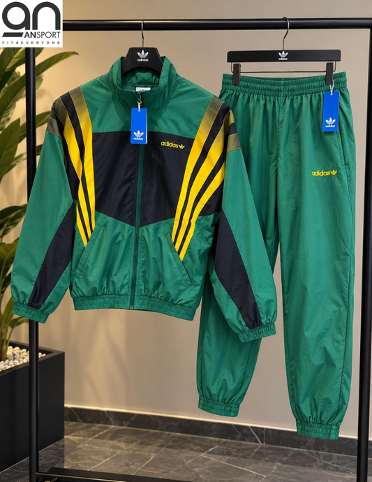 TUTA ADIDAS'