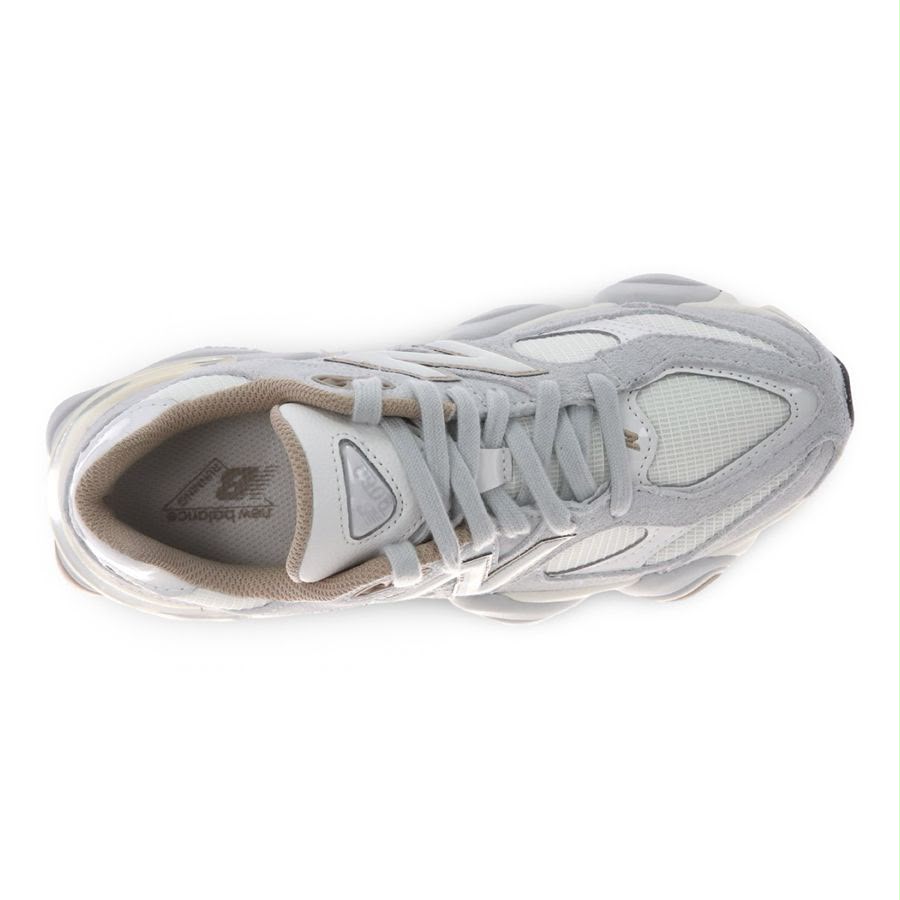 NEW BALANCE 9060' 11H