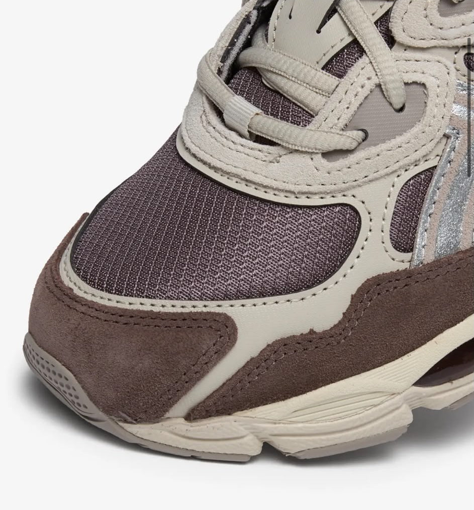 ASICS GEL COCOA POWDER-PURE