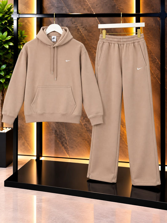 TUTA NIKE' BEIGE
