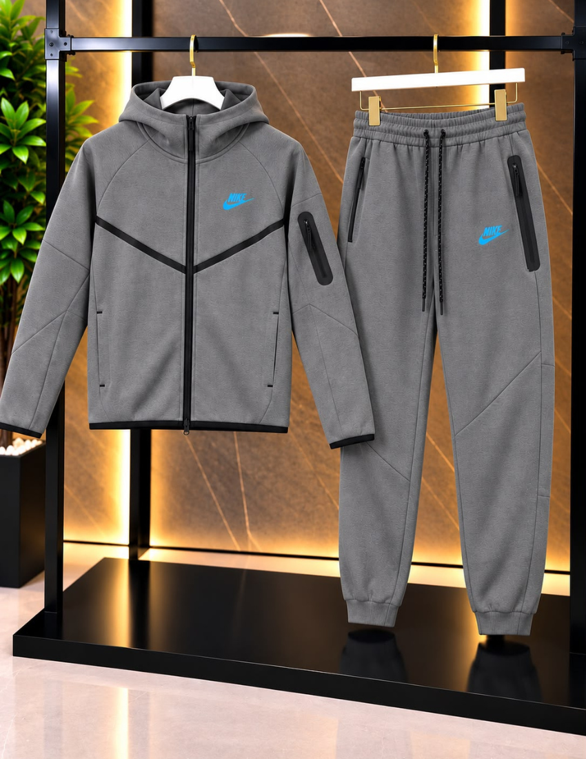 TUTA NIKE TECH'