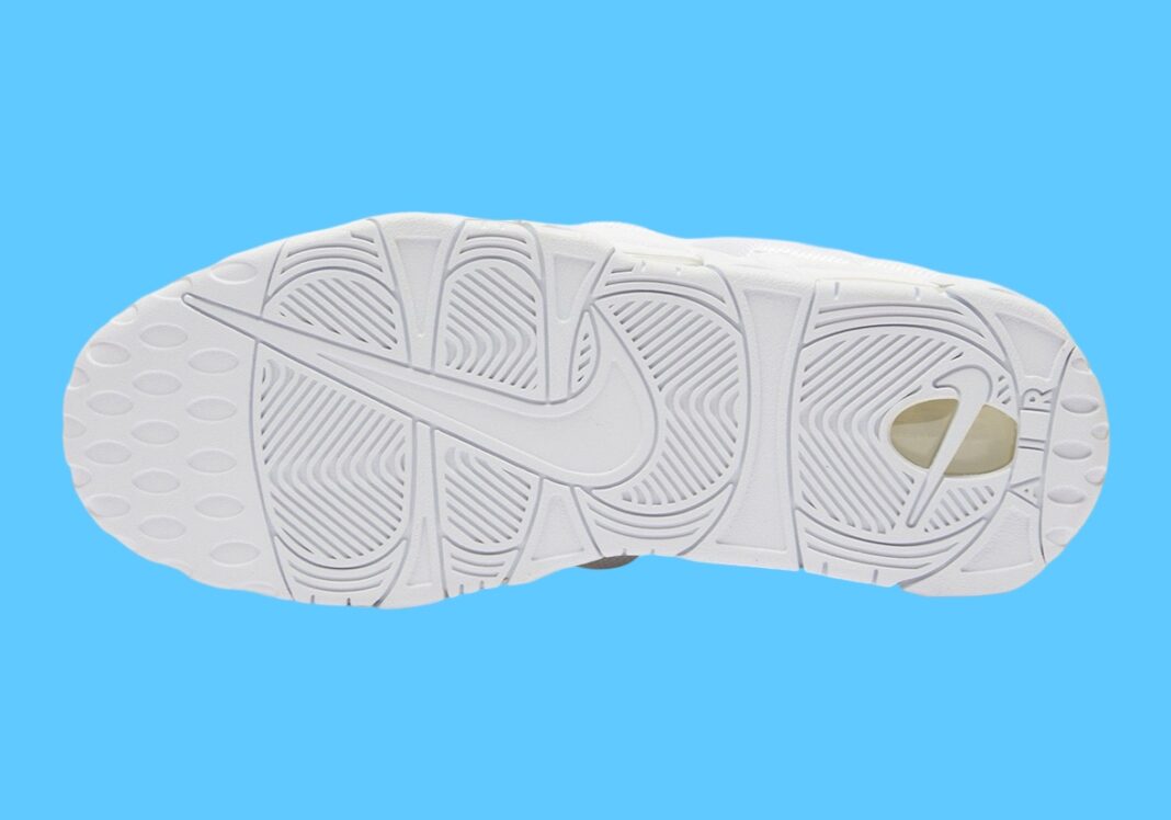 Nike Air More Uptempo Low "Triple White"