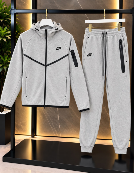 TUTA NIKE TECH GRIGIA