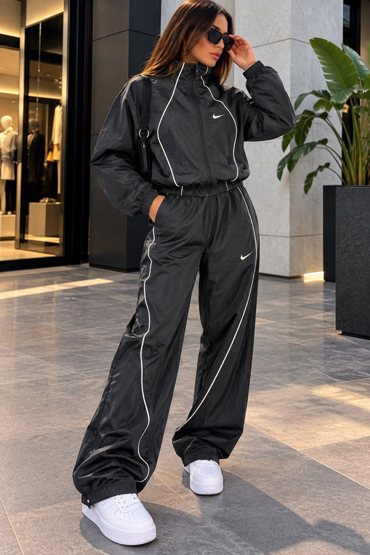 TUTA NIKE