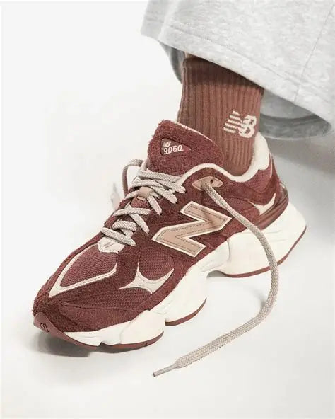 NEW BALANCE 9060'