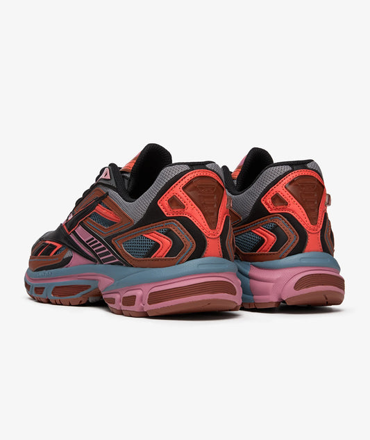 REEBOK EXTRA PINK