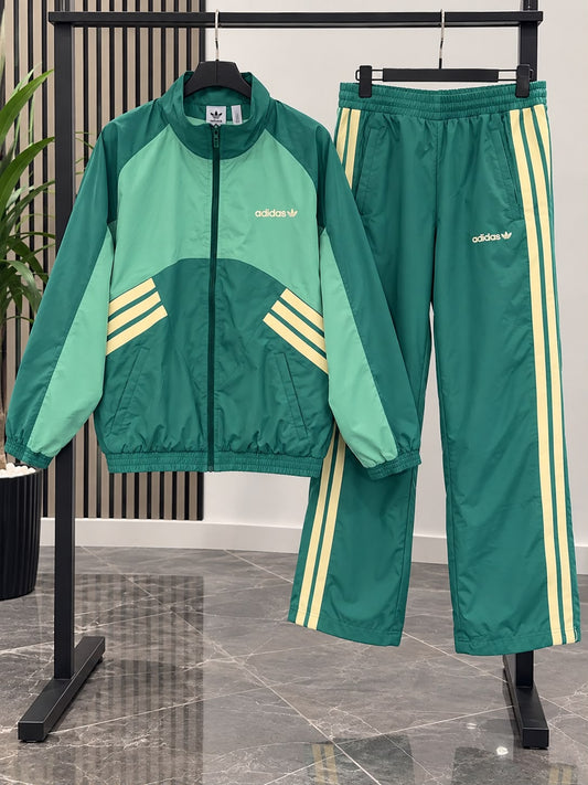 TUTA ADIDAS'