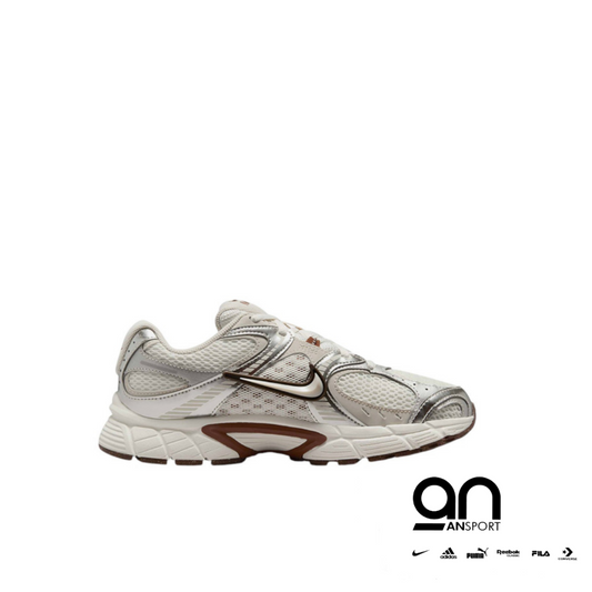 Nike Wmns V5 RNR 'Sail Fauna Brown'