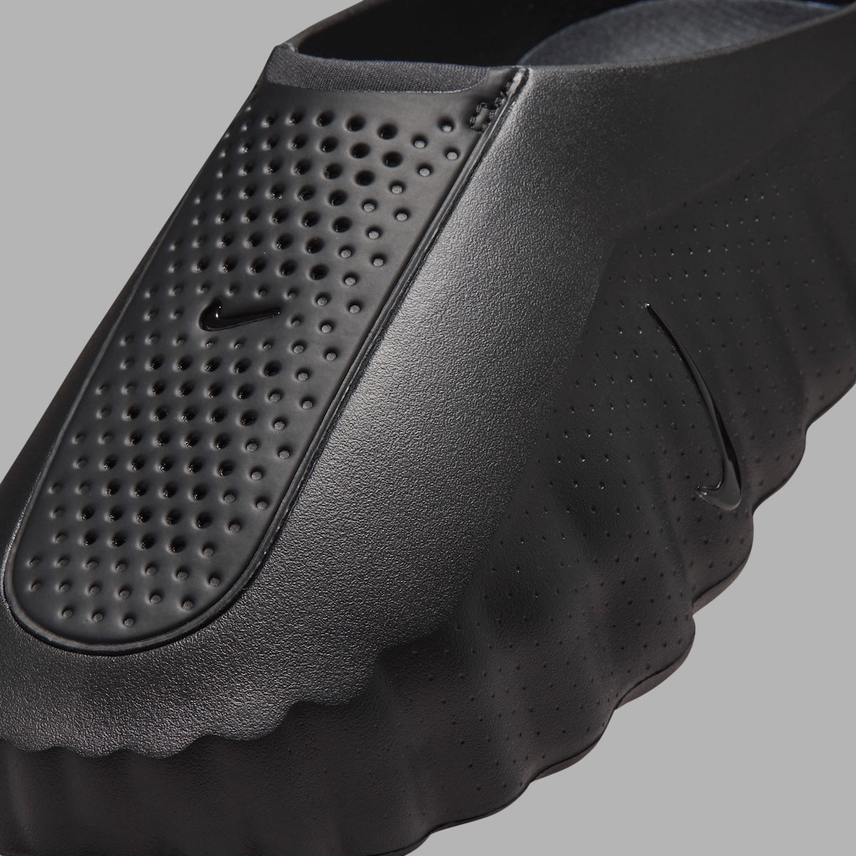 Nike Mind 001 'Triple Black'