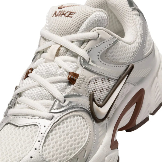 Nike Wmns V5 RNR 'Sail Fauna Brown'