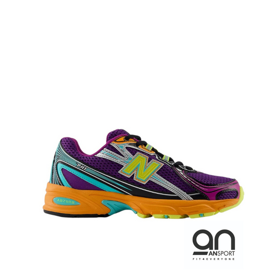 New Balance 740
